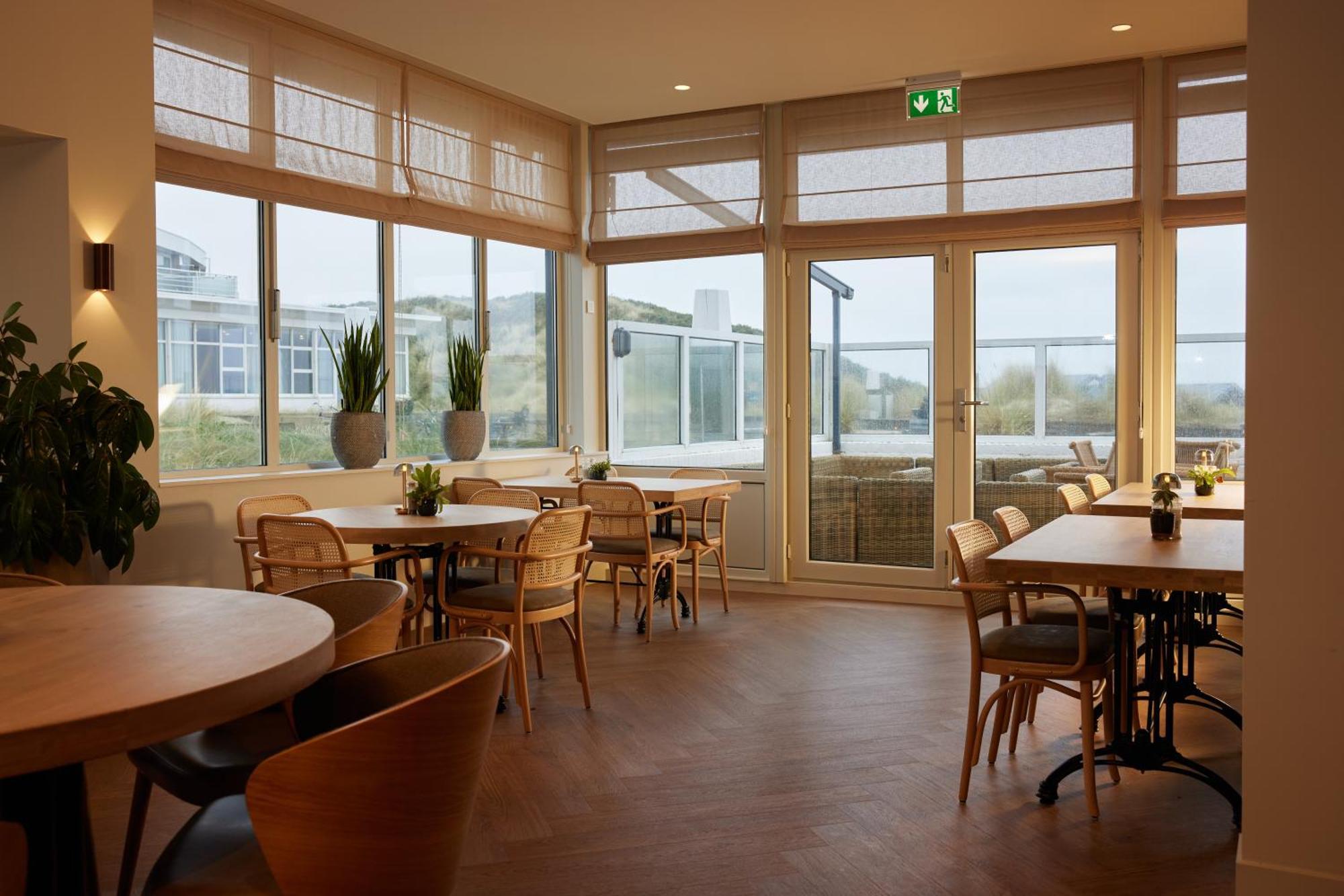 Westcord Strandhotel Seeduyn Vlieland Eksteriør billede